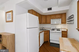 623 5th St NE, Washington, DC 20002 - Photo 7