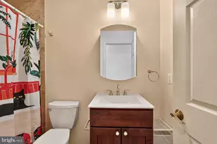 2024 15th St NW, Washington, DC 20009 - Photo 9