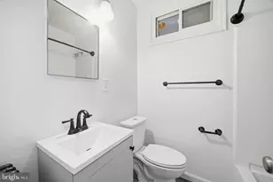 905 19th St NE, Washington, DC 20002 - Photo 9