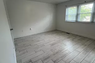 73 Hawthorne Ct NE, Washington, DC 20017 - Photo 9
