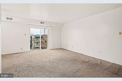 4270 East Capitol Street NE #301, Washington, DC 20019 - Photo 17
