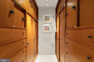 2475 Virginia Ave NW, Washington, DC 20037 - Photo 23