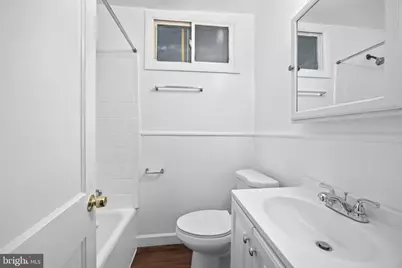 905 19th Street NE #4, Washington, DC 20002 - Photo 5