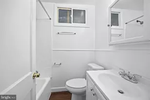 905 19th St NE, Washington, DC 20002 - Photo 5