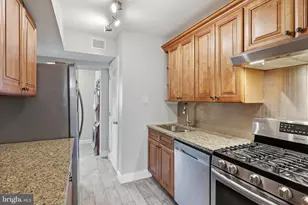 1231 Penn St NE, Washington, DC 20002 - Photo 9