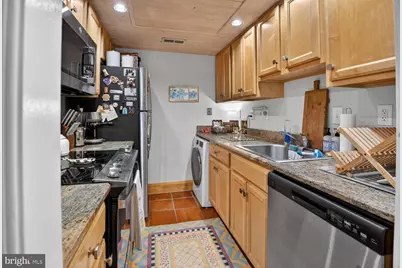 4605 Macarthur Boulevard NW #A, Washington, DC 20007 - Photo 5