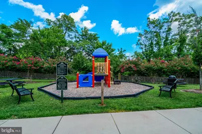 611 Totten Mews NE, Washington, DC 20017 - Photo 35