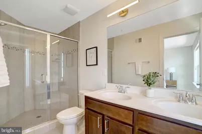 611 Totten Mews NE, Washington, DC 20017 - Photo 19