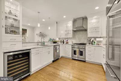 3043 West Lane Kys NW, Washington, DC 20007 - Photo 13