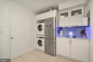 3043 W Ln Keys NW, Washington, DC 20007 - Photo 49