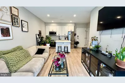 1016 17th Place NE #301, Washington, DC 20002 - Photo 7