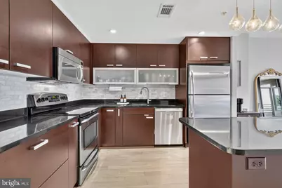 1010 Massachusetts Avenue NW #602, Washington, DC 20001 - Photo 9
