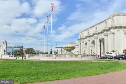 609 Independence Avenue SE, Washington, DC 20003 - Photo 25