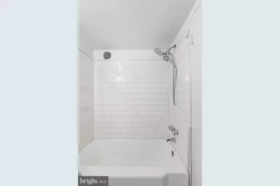 1801 Clydesdale Place NW #505, Washington, DC 20009 - Photo 19