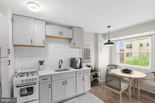 1801 Clydesdale Pl NW, Washington, DC 20009 - Photo 3