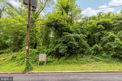 4647 G Street SE, Washington, DC 20019 - Photo 3