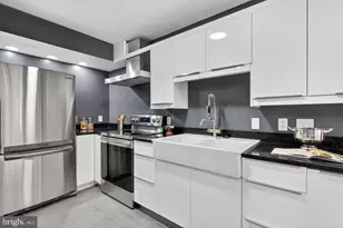 1015 33rd Street NW, Washington, DC 20007 - Photo 5