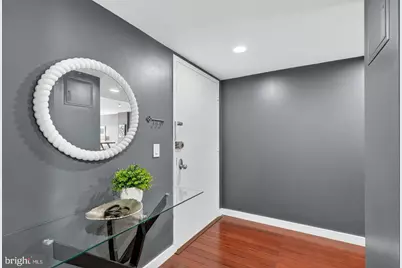 1015 33rd Street NW #409, Washington, DC 20007 - Photo 11