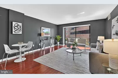 1015 33rd Street NW #409, Washington, DC 20007 - Photo 3