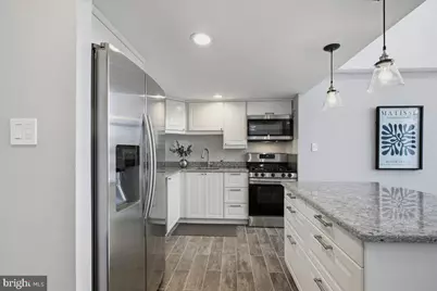 700 7th Street SW #817, Washington, DC 20024 - Photo 15