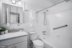 2710 Macomb St NW, Washington, DC 20008 - Photo 13