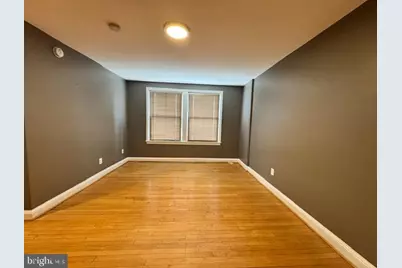 4402 1st Place NE #32, Washington, DC 20011 - Photo 3