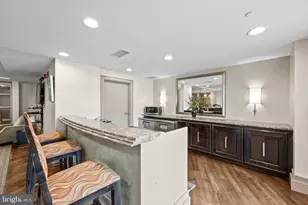 777 7th St NW, Washington, DC 20001 - Photo 21