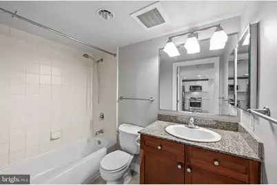 777 7th Street NW #1021, Washington, DC 20001 - Photo 15