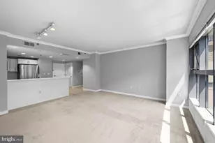 777 7th St NW, Washington, DC 20001 - Photo 9