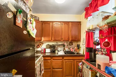 1111 16th Street NE, Washington, DC 20002 - Photo 5