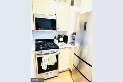 1545 18th Street NW #716, Washington, DC 20036 - Photo 5