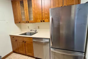 1425 4th St SW, Washington, DC 20024 - Photo 3
