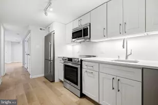 1724 2nd St NW, Washington, DC 20001 - Photo 9