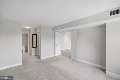 3401 38th Street NW #314, Washington, DC 20016 - Photo 7
