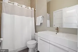 3222 Warder St NW, Washington, DC 20010 - Photo 11