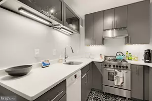 1801 Clydesdale Pl NW, Washington, DC 20009 - Photo 11