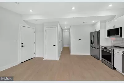 1650 Columbia Road NW #201, Washington, DC 20009 - Photo 3