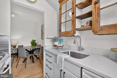 1954 Columbia Road NW #804, Washington, DC 20009 - Photo 7