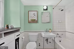1954 Columbia Rd NW, Washington, DC 20009 - Photo 9