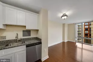 950 NW 25th Street NW, Washington, DC 20037 - Photo 3