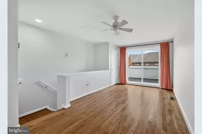 909 5th Street SE, Washington, DC 20003 - Photo 11