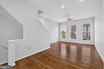 909 5th Street SE, Washington, DC 20003 - Photo 15