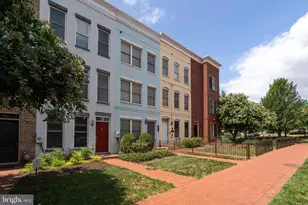 909 5th St SE, Washington, DC 20003 - Photo 3