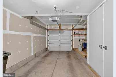 909 5th Street SE, Washington, DC 20003 - Photo 35
