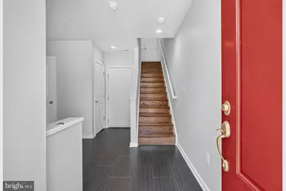 909 5th Street SE, Washington, DC 20003 - Photo 5