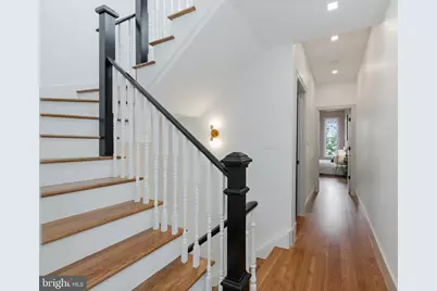 418 M Street NW #2, Washington, DC 20001 - Photo 37