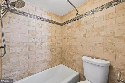 1718 P Street NW #617, Washington, DC 20036 - Photo 17