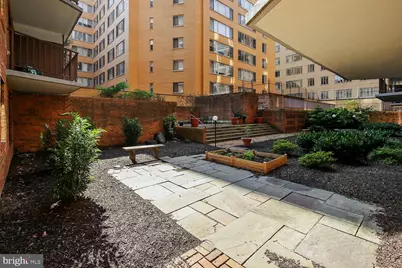 1718 P Street NW #617, Washington, DC 20036 - Photo 31
