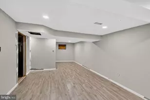 1247 Mt Olivet Rd NE, Washington, DC 20002 - Photo 25