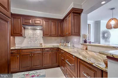 601 Pennsylvania Avenue NW #1003, Washington, DC 20004 - Photo 11